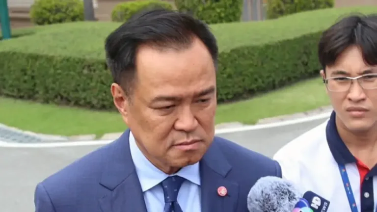 “อนุทิน” แจง เงินเยียวยาน้ำท่วมภาคใต้ไม่ล่าช้า อยู่ระหว่างตรวจสอบ