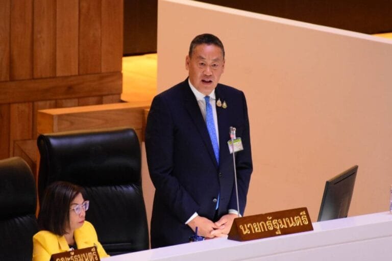 ก่อนครบ 1 ปีรัฐบาล