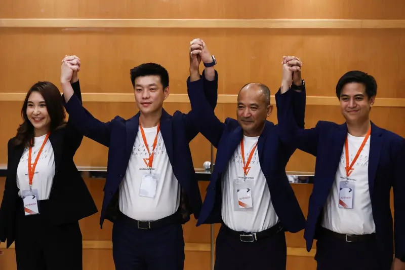 7bee5f60-561b-11ef-aebc-6de4d31bf5cd » The Mainstream