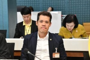 442213-1024x683 » The Mainstream