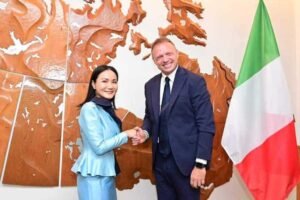 5-1-1-1024x683 » The Mainstream