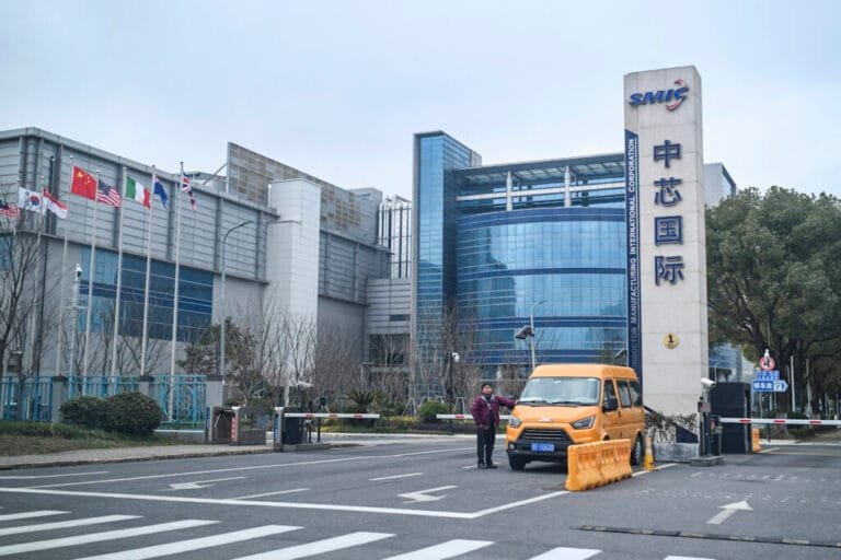 หุ้นชิปจีนมูลค่าพุ่ง 13,000 ล้านดอลลาร์ นักลงทุนเดิมพันรัฐออกมาตรการหนุน
