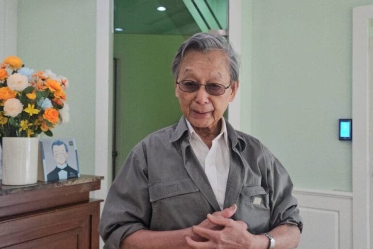 ชวน ย้ำจุดยืนไม่ทรยศประชาชน ด้วยการหนุนประชาธิปัตย์ร่วมรัฐบาล