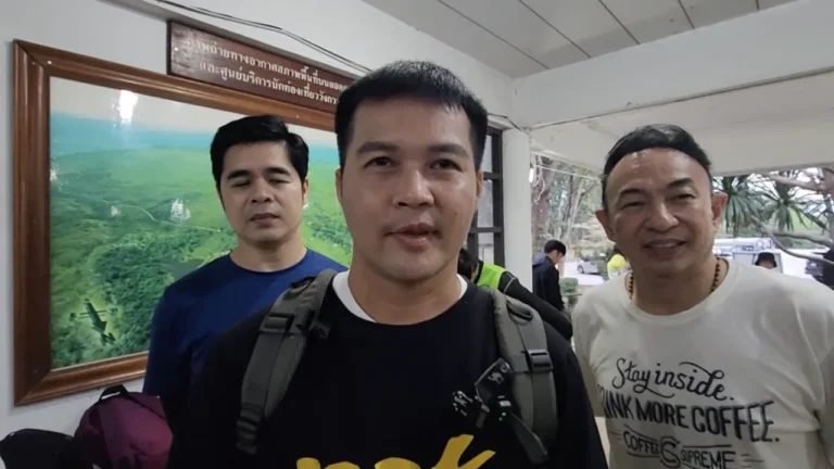 นทท.ภูกระดึง ไม่กังวลหลังมีคนถูกช้างป่าทำร้าย แนะทำตามกฎ หากเกิดเหตุฉุกเฉิน