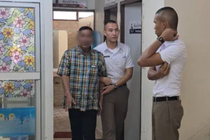 Dtbezn3nNUxytg04aveuWwVD5R8cNhBAbMaOMVQS44DzOz » The Mainstream