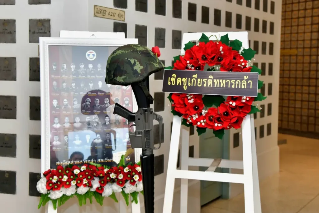 Dtbezn3nNUxytg04ayzOMl312rySl5NeWAJ96clxkgb6U1 » The Mainstream