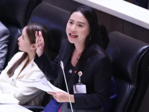 ICE_02 » The Mainstream