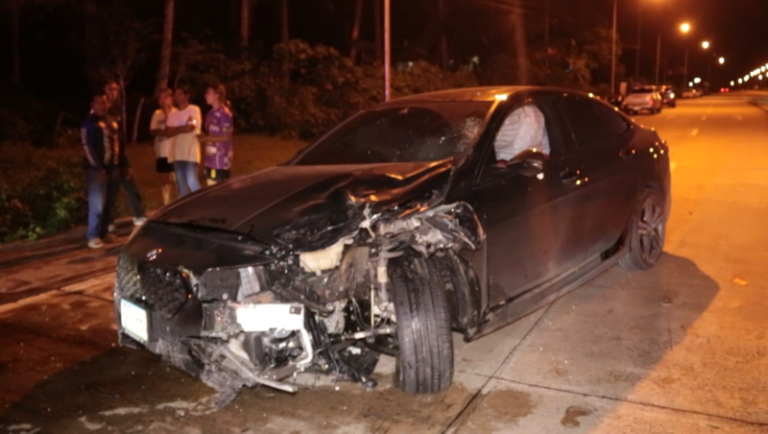 เปิดข้อมูลสาวซิ่งบีเอ็มชน 3 แม่ลูกดับ ขับรถมือเดียวความเร็วทะลุ 200