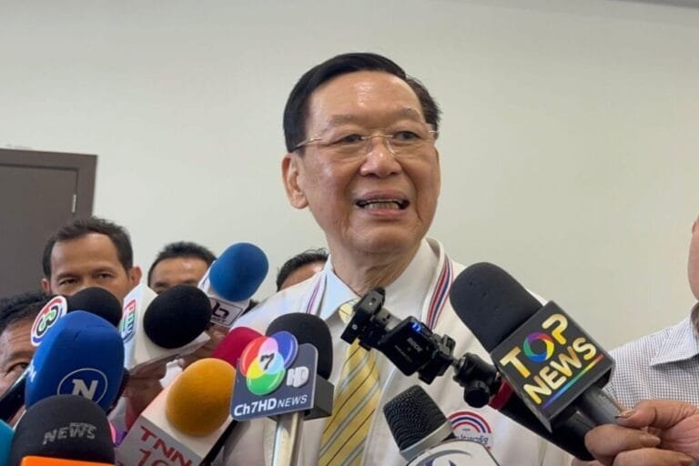 ไพบูลย์ ลั่น บิ๊กป้อม หัวหน้า พปชร. ตลอดไป รื้อ กก.บห. ให้พรรคมั่นคงสถาพร