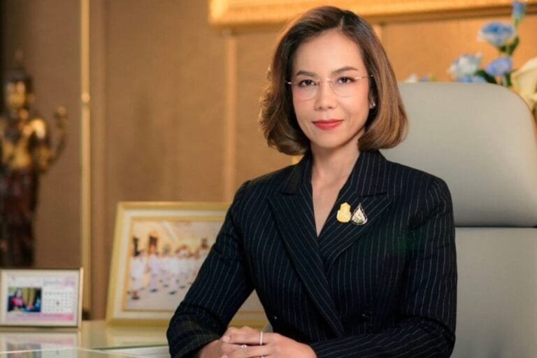 1 ปี “พิมพ์ภัทรา” บนเก้าอี้รัฐมนตรีกระทรวงอุตสาหกรรม ส่งไม้ต่อ “เอกนัฏ”