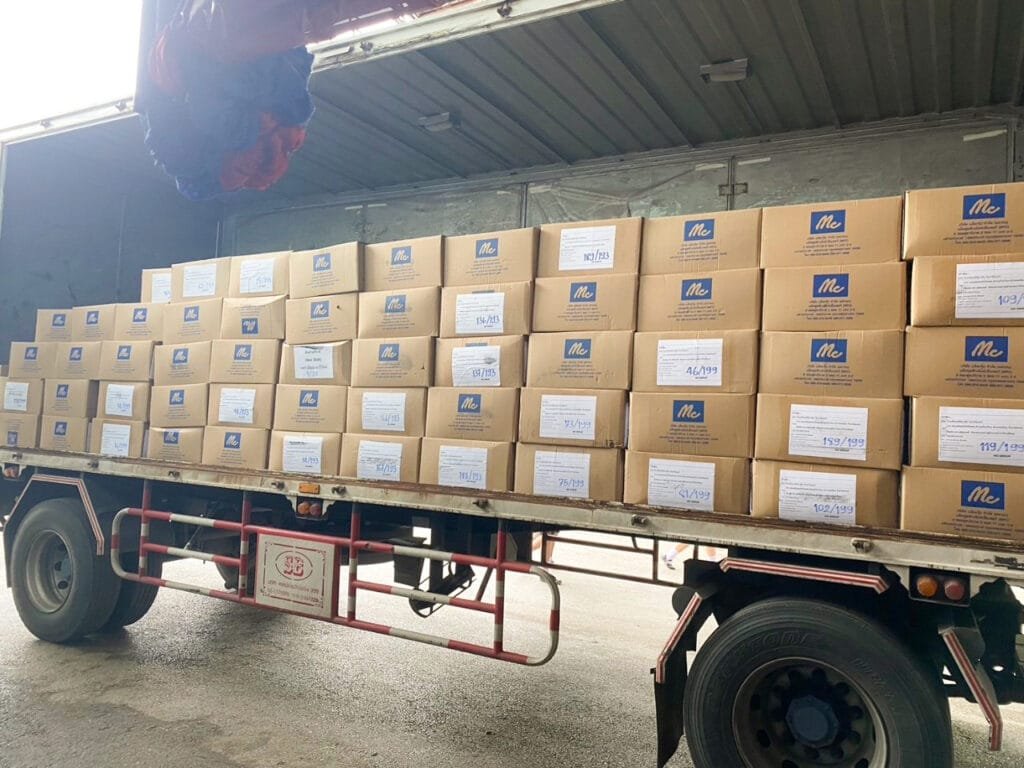 S__25854006 » The Mainstream