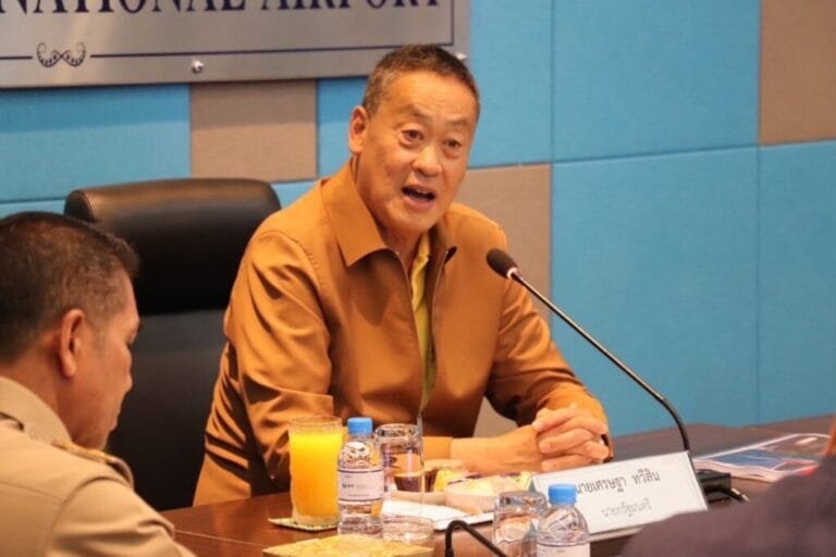 นายกฯ ประชุมภูเก็ต เตรียมพร้อมรับนักท่องเที่ยวช่วงไฮซีซั่น