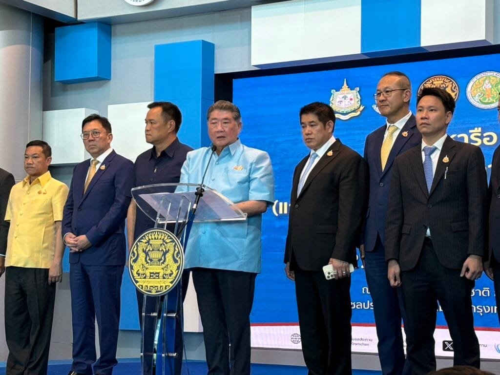 S__89129014_0-1024x768 » The Mainstream