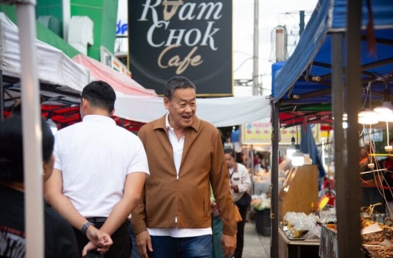 เศรษฐา เชื่อคนเริ่มใช้จ่ายอานิสงส์เงินหมื่น หวังท่องเที่ยวปลายปีคึกคัก