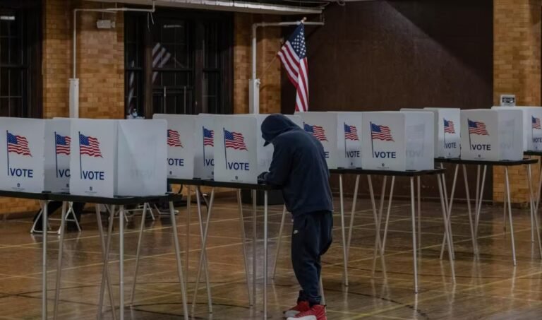 เลือกตั้งสหรัฐฯ 2024: ใครบ้างไม่มีสิทธิลงคะแนนเสียงเลือกประธานาธิบดี?