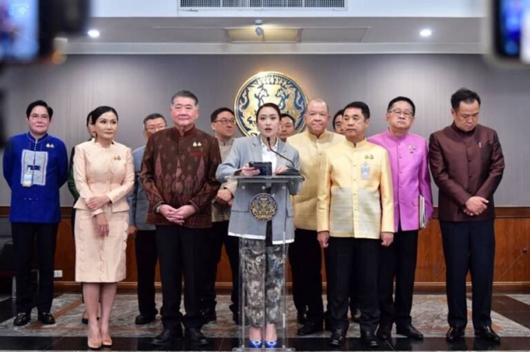 ครม.เคาะเยียวยาพื้นที่น้ำท่วมใต้ ครัวเรือนละ 9,000 บาท