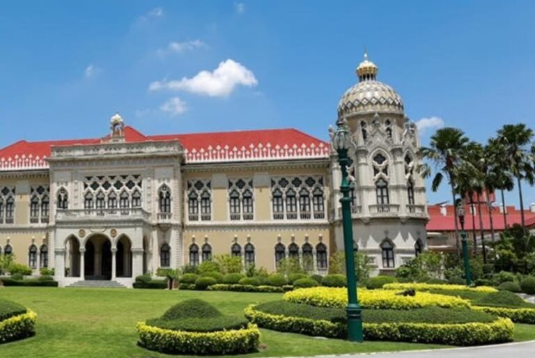 วันเด็ก 2568 เปิดทำเนียบรัฐบาลชวนน้องๆ ส่ง e-Card-บัตรอวยพร-นั่งเก้าอี้นายกฯ