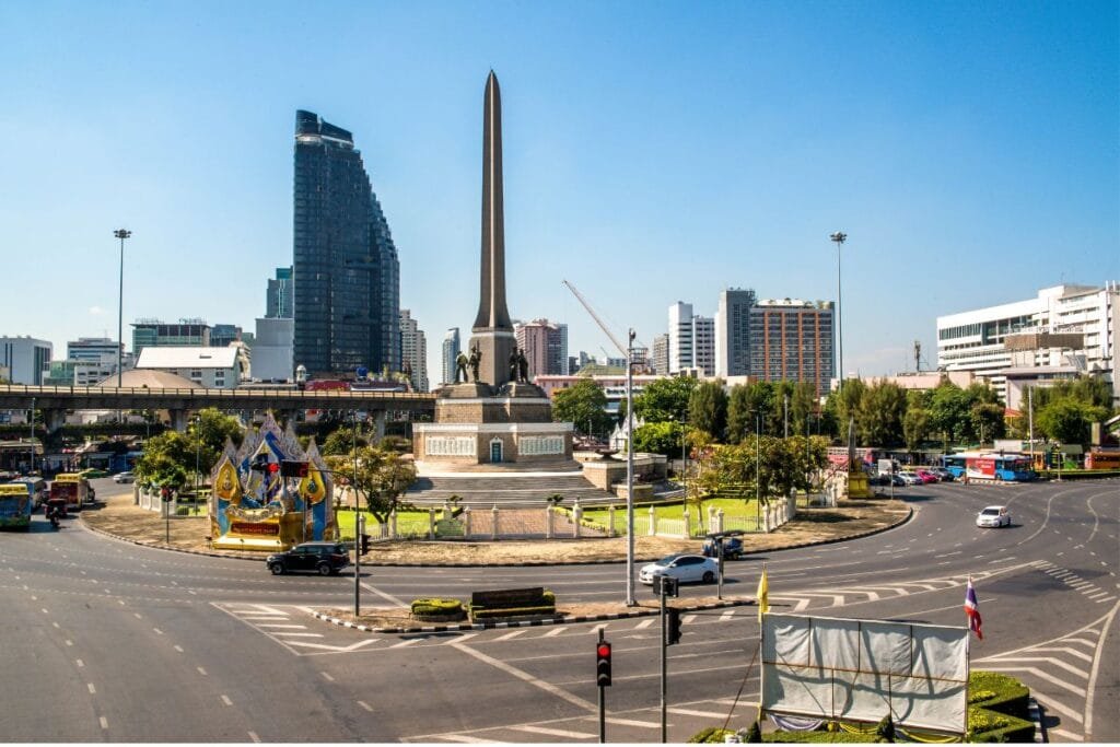 Web-2-5-1024x683 » The Mainstream