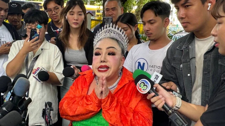 “ลีน่าจัง” ขอโทษ “กรรชัย” กล่าวหารับเงินรีวิว “แม่ตั๊ก” โต้ไลฟ์สาปแช่ง