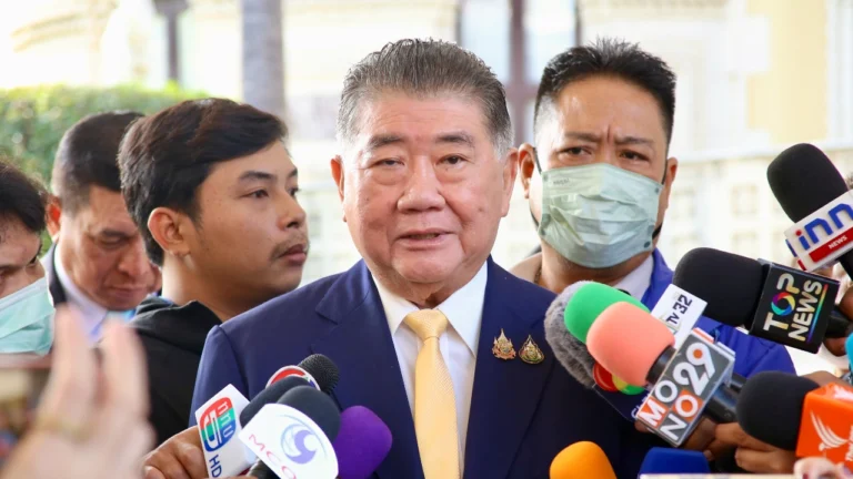 “ภูมิธรรม” ระบุ ยังไม่พบปัญหาจ่ายไฟให้เมียนมา ชี้ มท. ก็เป็นหน่วยงานมั่นคง