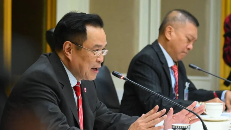 “อนุทิน” ถกระดมแก้ฝุ่น PM 2.5 – หมอกควัน ผุดไอเดีย มอบเงินช่วยเหลือหยุดเผา