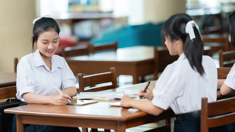 อนุมัติงบฯ ศธ.เช่าอุปกรณ์แจกนักเรียน ครม.เท 2.9 หมื่นล้าน พร้อมจัด 4.2 พันล้านทําเครดิตพอร์ตโฟลิโอ