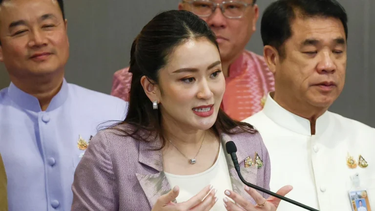 “อิ๊งค์” ดับกระแส ปรับครม. ยันยังไม่เคยคิด “พีระพันธุ์” ชิ่งหนีปมลดค่าไฟ