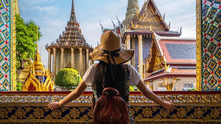 สถานการณ์การท่องเที่ยวไทย: นักท่องเที่ยวจีนยังตกต่ำ แม้รัฐบาลมีมาตรการปราบแก๊งคอลเซ็นเตอร์