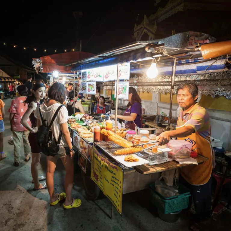“คนละครึ่งพลัส” วันแรก ร้านค้าแห่ลงทะเบียนคึกคัก กว่า 80000 ราย