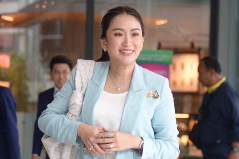 นายกฯอิ๊งค์ ลาออกทุกบริษัท เช็กคุณสมบัติรัฐมนตรีเข้ม 2 เท่า