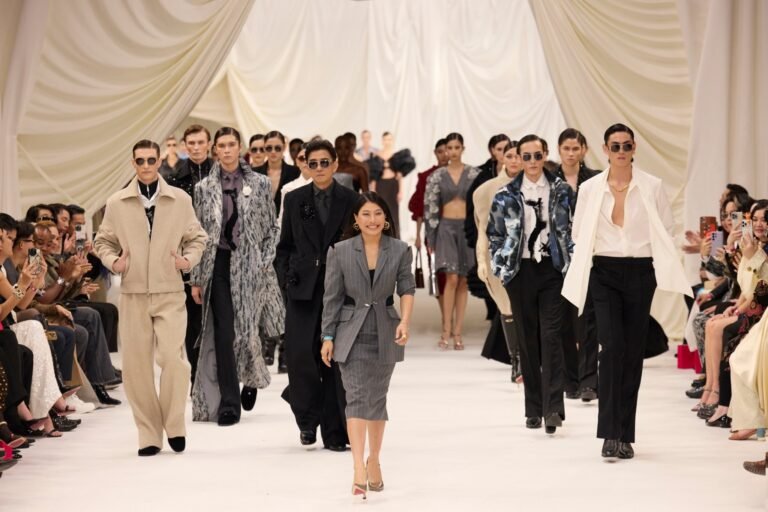 SIRIVANNAVARI จัดแฟชั่นโชว์ เปิดตัวคอลเล็กชั่นฤดูใบไม้ร่วง/ฤดูหนาว 2024-2025