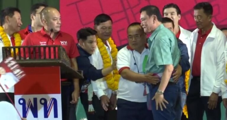 เชียงใหม่เดือดแน่! “ทักษิณ”แพ้ไม่ได้ “ปชน.”ก็ไม่ยอม