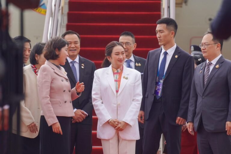 นายกฯถึงนครคุนหมิง แล้ว เตรียมประชุม GMS Summit – ACMECS