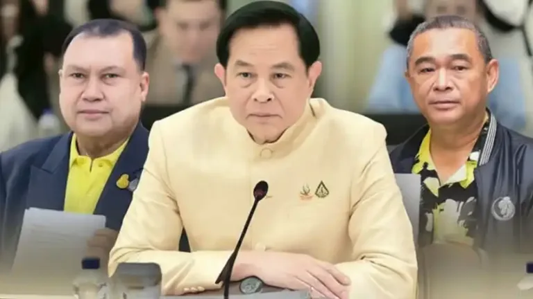 พีระพันธุ์แจกถุงยังชีพ-ถือหุ้นบริษัท สองปมร้อนที่สะท้อนวิธีคิดอำนาจเก่าในคราบคนดี