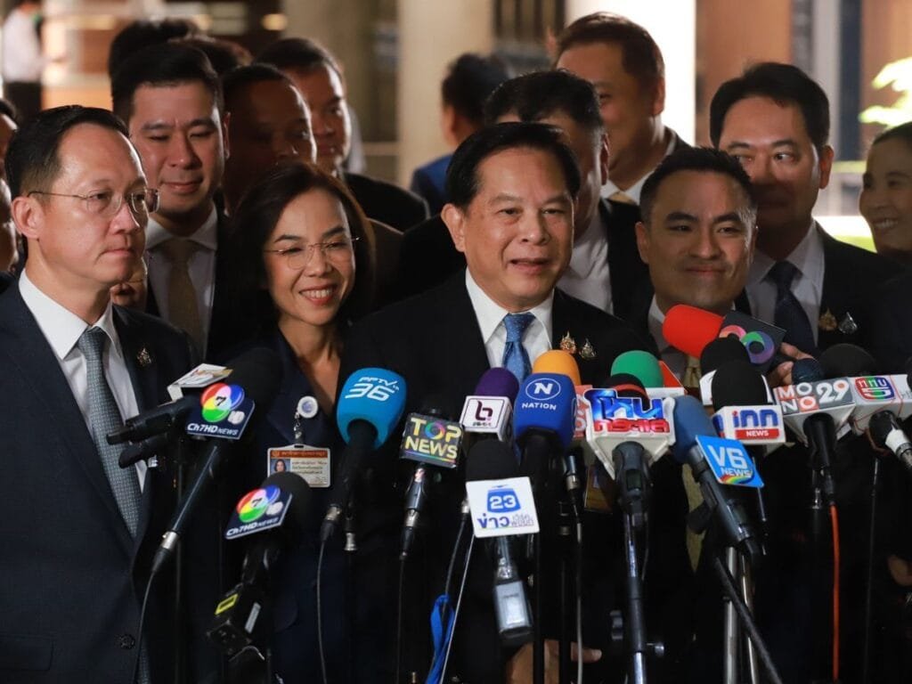 qwwqe-1024x768 » The Mainstream