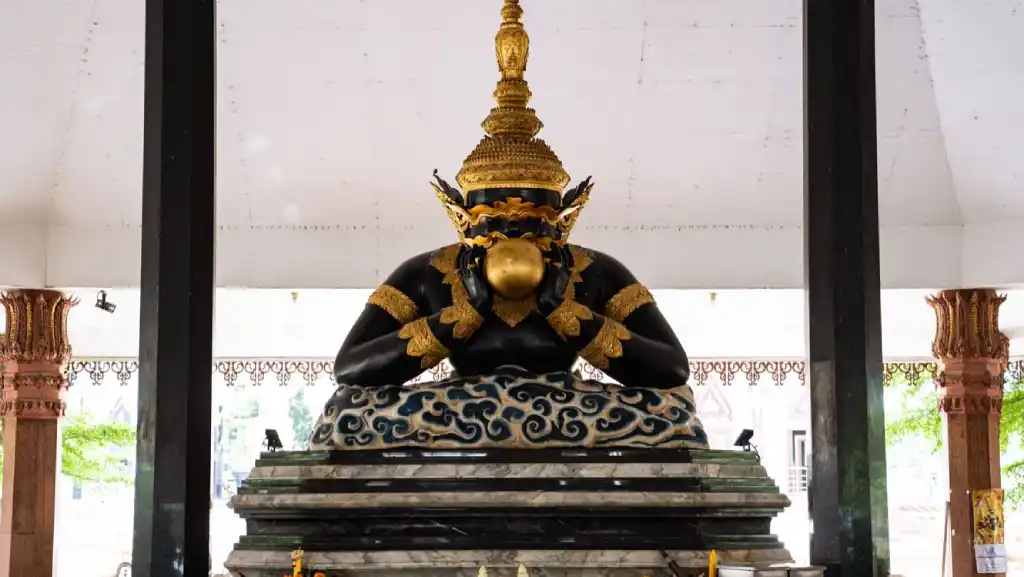 rahu_04 » The Mainstream พระราหู, ราหูย้ายราศี, เลขเด็ด, บวงสรวง, สะท้อนสังคมไทย