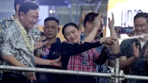 songkarn_02 » The Mainstream