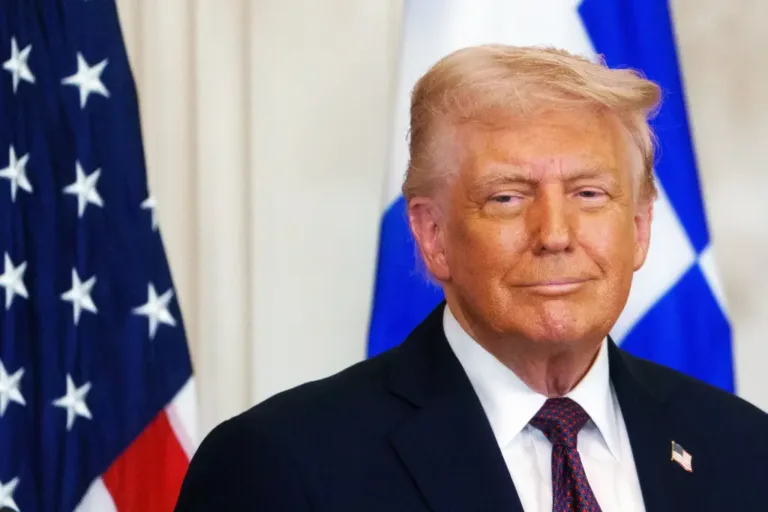 ทรัมป์ประกาศเก็บภาษีนำเข้ารถยนต์ 25% สะเทือนเศรษฐกิจโลก