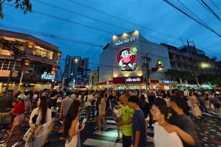 ‘บรรทัดทอง’ ทำถึง เตรียมขยายผลถนนคนเดินใน กทม. ทุกพื้นที่