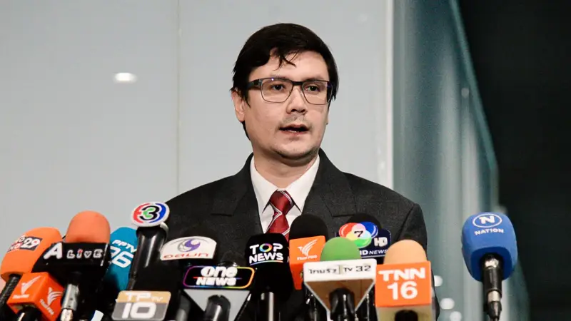กมธมั่นคงฯ ถกปม เบน สมิธคอลเซ็นเตอร์ » The Mainstream