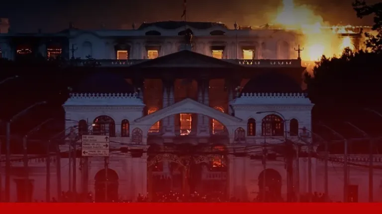 ประท้วงเนปาลลามหนัก! เริ่มจากแบนโซเชียล สู่เผาสภาฯ