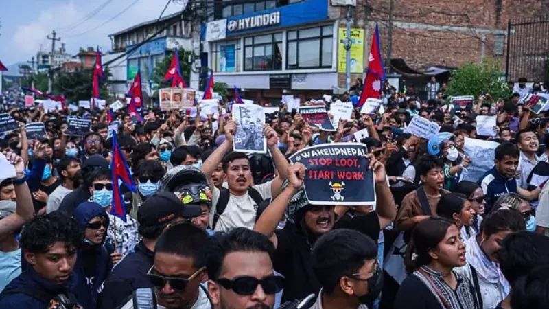 การประท้วงเนปาลปะทุจากคำสั่งแบนโซเชียล ลุกลามเผารัฐสภา บ้านนายกฯ » The Mainstream
