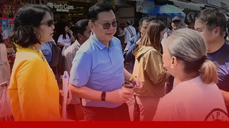 จตุพร นำทีมพาณิชย์ ลุยตลาดนัดจตุจักร เล็งฟื้นแลนด์มาร์คการค้า