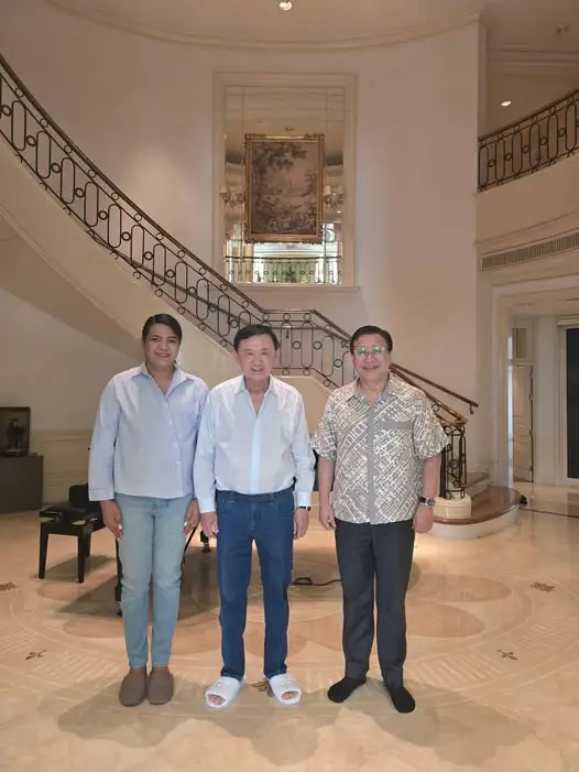 จักรภพ ทักษิณ » The Mainstream