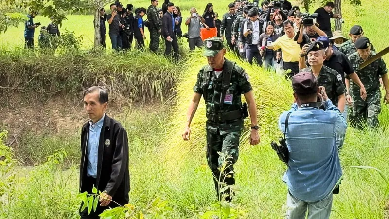 ชายแดนบ้านหนองจานตึงเครียด กัมพูชาใช้เด็กและผู้สูงอายุเป็นโล่มนุษย์กดดันทหารไทย » The Mainstream