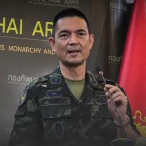 กองทัพบกเผยสถานการณ์ชายแดนไทย-กัมพูชายังมีการปะทะต่อเนื่อง แต่ยืนยันไร้ผู้บาดเจ็บ » The Mainstream