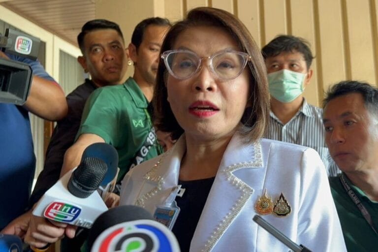 นายกฯ สั่งศึกษาใช้ท่าเรือคลองเตย ‘มนพร’ ปัดทำเอ็นเตอร์เทนเมนต์คอมเพล็กซ์