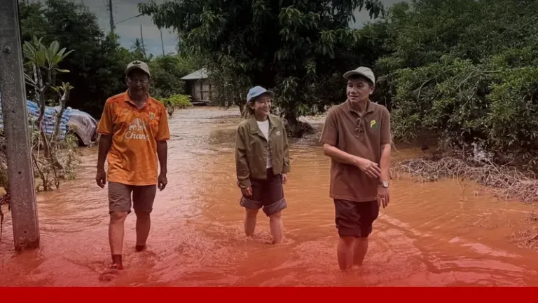 ส.ส.เพื่อไทย จวก “อนุทิน” เมินน้ำท่วมสุโขทัย ชาวบ้านกว่า 3 หมื่นเดือดร้อน