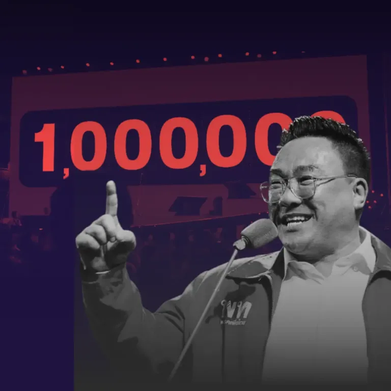 เพื่อไทยติดอาวุธสู้โค้งสุดท้าย