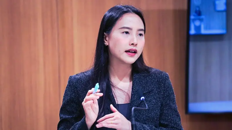 ไอซ์สับประธานกสทช » The Mainstream